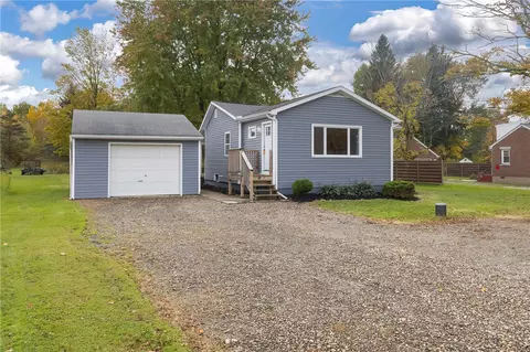 6929 Station Rd, Erie, PA 16510