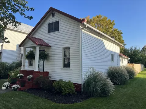511 W Spruce St, Titusville, PA 16354