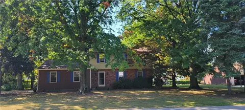 1510 Manchester Rd, Erie, PA 16505