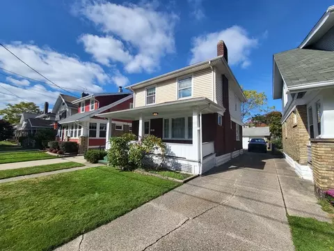 1028 W 29th St, Erie, PA 16508