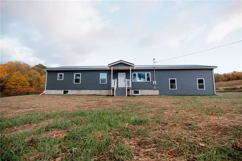 2419 Ridge Rd, Columbus, PA 16405