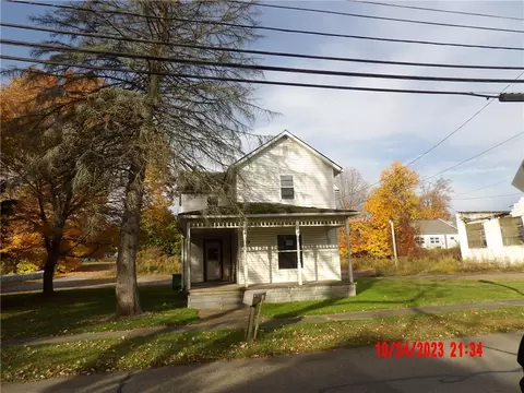 114 S Mercer St, Linesville, PA 16424