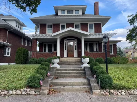 455 Kahkwa Blvd, Erie, PA 16505