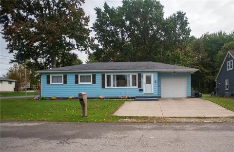2771 E 32nd St, Erie, PA 16510