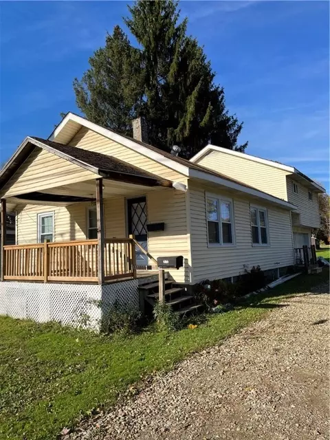 11 Perry St, Union City, PA 16438