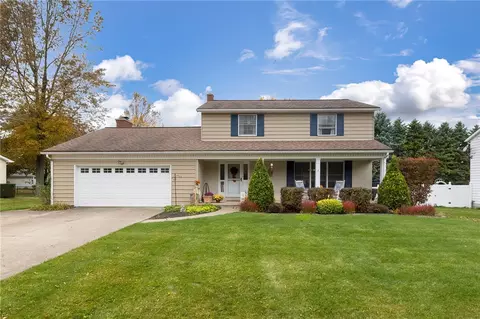 89 Agawam St, North East, PA 16428