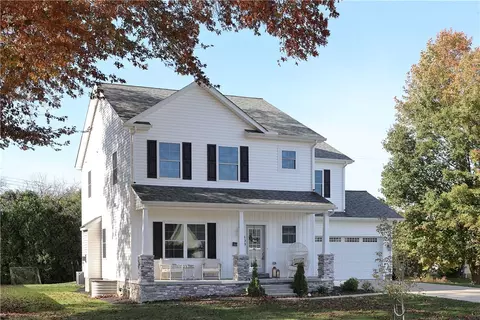 500 Indiana Dr, Erie, PA 16505