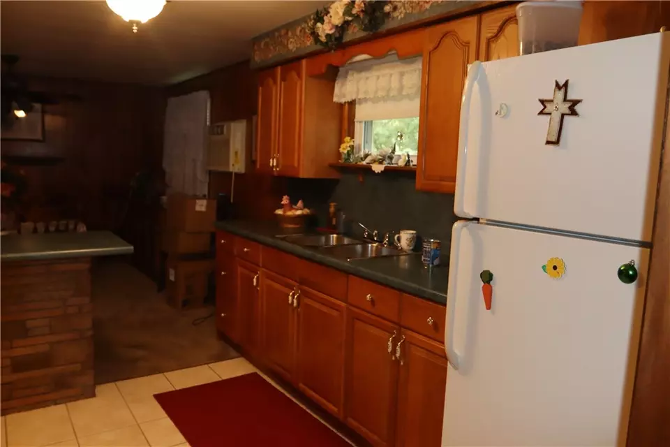 2828 Nagle Rd, Erie, PA 16510 21 Photos Movoto