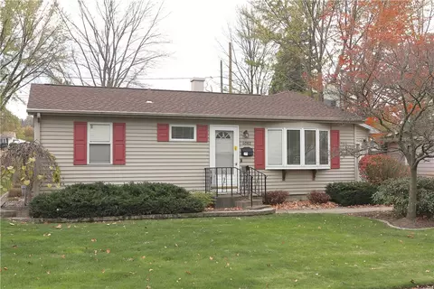 4062 Zimmerman Rd, Erie, PA 16510