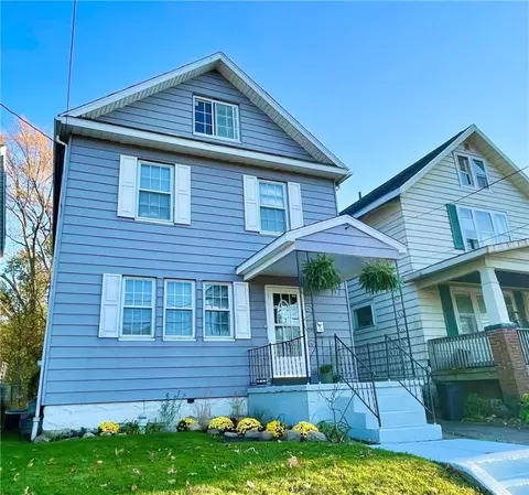 1015 W 32nd St, Erie, PA 16508