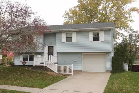 2858 W 35th St, Erie, PA 16506