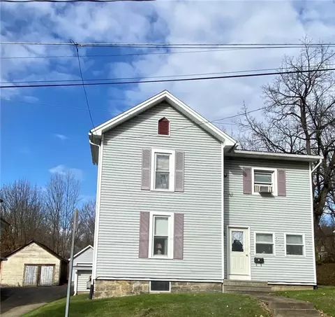 311 W College St, Meadville, PA 16335