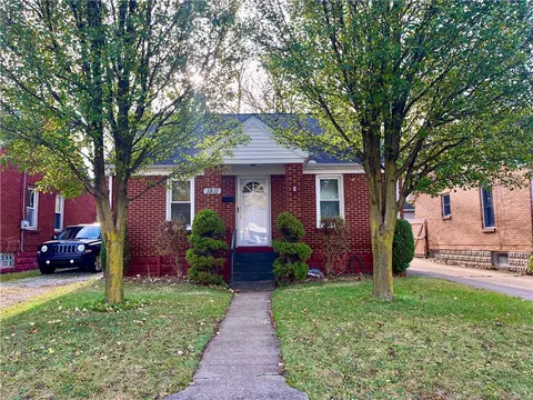 1811 W 24th St, Erie, PA 16502