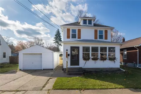 2442 Station Rd, Erie, PA 16510
