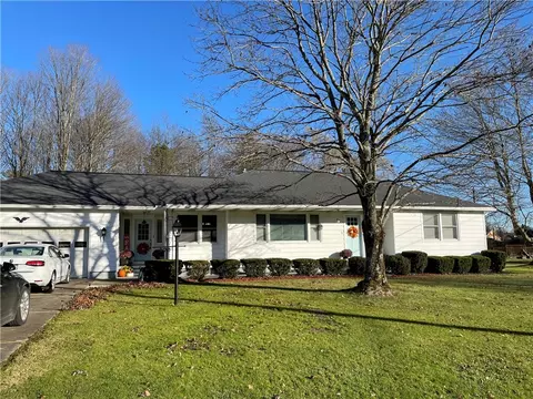 970 Mead Ave, Corry, PA 16407 photo 15