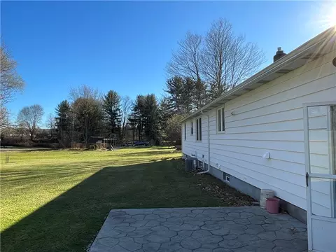 970 Mead Ave, Corry, PA 16407 photo 3
