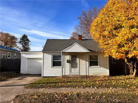 3706 Elmwood Ave, Erie, PA 16508