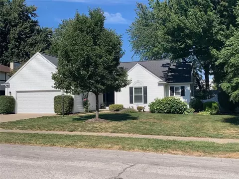 1029 Compass Dr, Erie, PA 16505