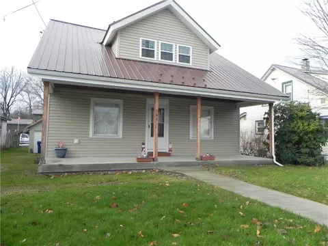 141 N Franklin St, Cochranton, PA 16314