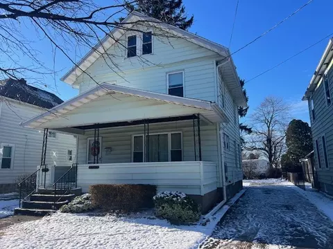 3012 Plum St, Erie, PA 16508