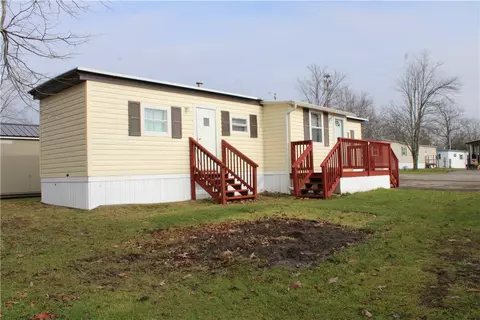 11103 Saeger Ln #18, Meadville, PA 16335