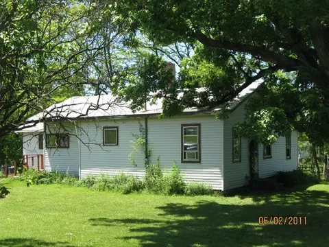 1798 Garfield Ave, Erie, PA 16510