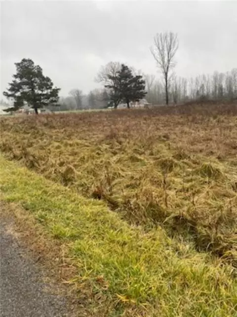 3627 Kane Hill Rd, Erie, PA 16510