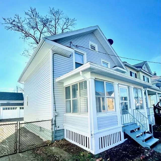  969 E 28th St, Erie, PA 16504 photo 3