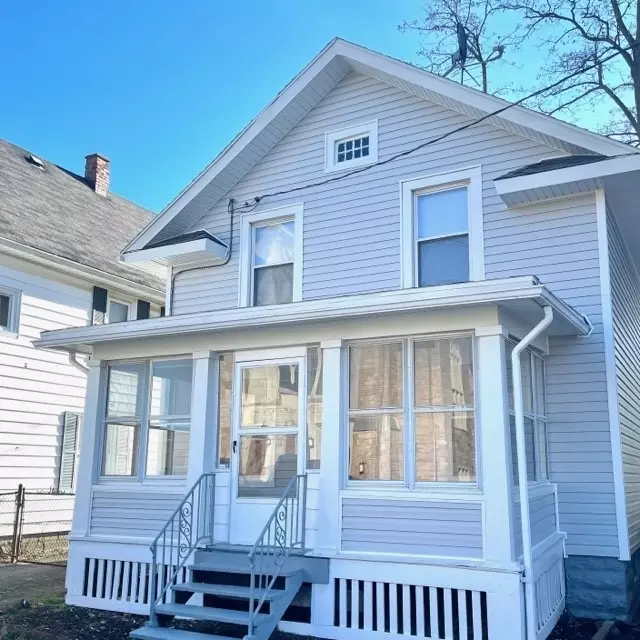  969 E 28th St, Erie, PA 16504 photo 1