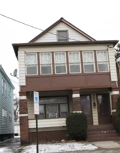 934 E 8th St, Erie, PA 16503