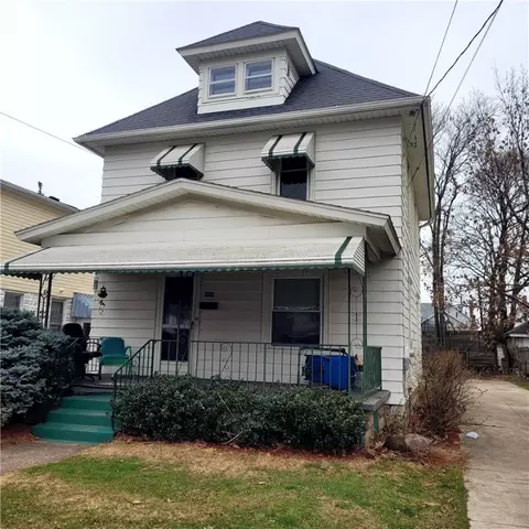 1116 E 28th St, Erie, PA 16504