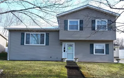 4929 Cherryboro Dr, Erie, PA 16510