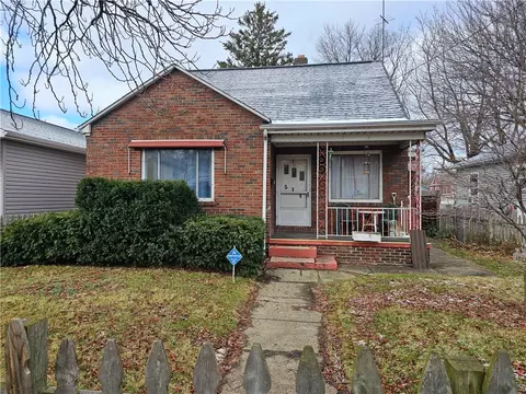 514 E 5th St, Erie, PA 16507