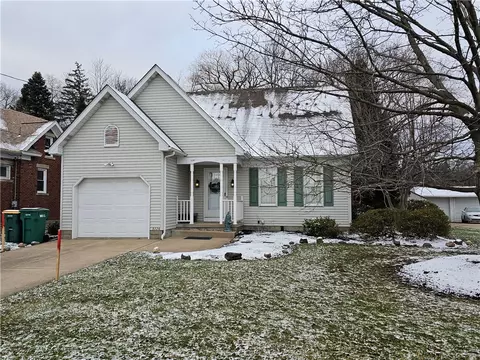 5126 Richmond St, Erie, PA 16509