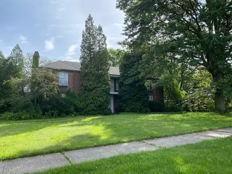3857 State St, Erie, PA 16508