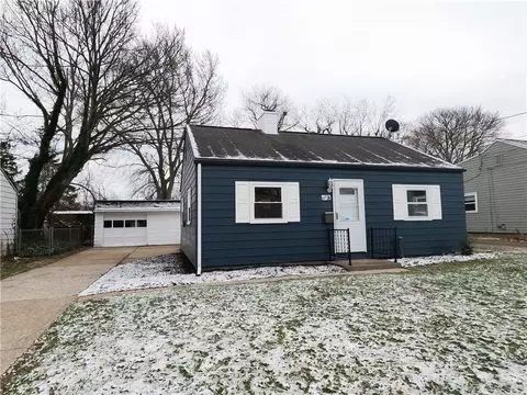 937 W 34th St, Erie, PA 16508