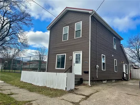 236 E 3rd St, Erie, PA 16507