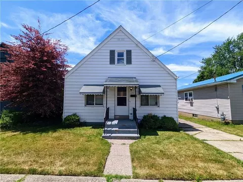 3714 Elmwood Ave, Erie, PA 16508