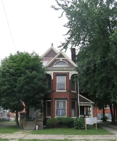 354 W 7th St, Erie, PA 16502