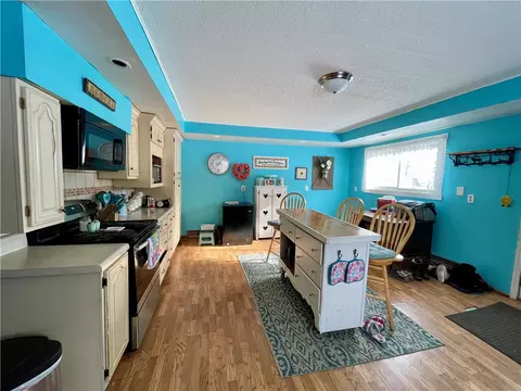 446 E South St, Corry, PA 16407 photo 4