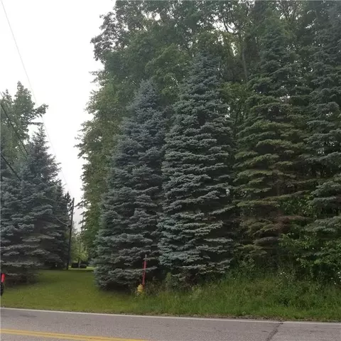 Sterrettania Road, Erie, PA 16506