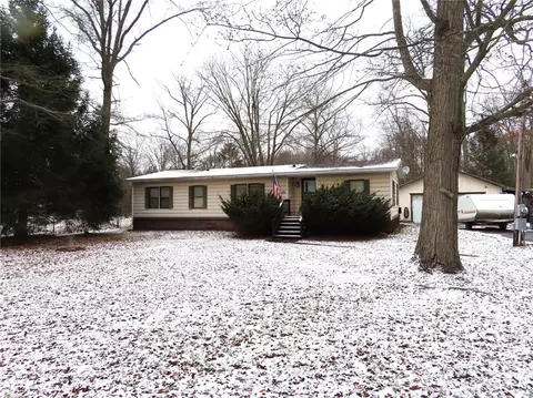 1396 Antler Aly, Jamestown, PA 16134
