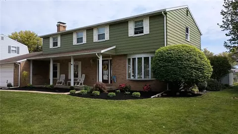 5123 Clinton St, Erie, PA 16509