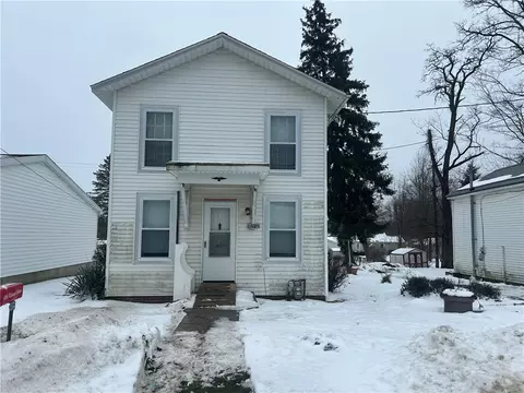 11929 Main St, East Springfield, PA 16411