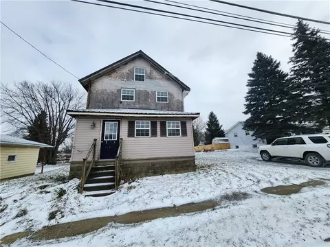 3313 Burton Ave, Erie, PA 16504