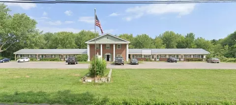 9860 W Lake Rd, Girard, PA 16423