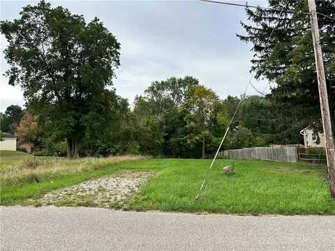 4208 Fargo St, Erie, PA 16510