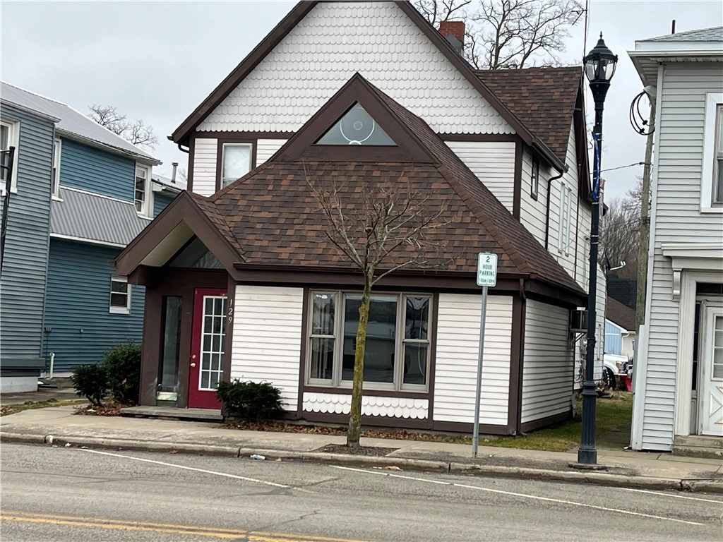 129 W Main St  