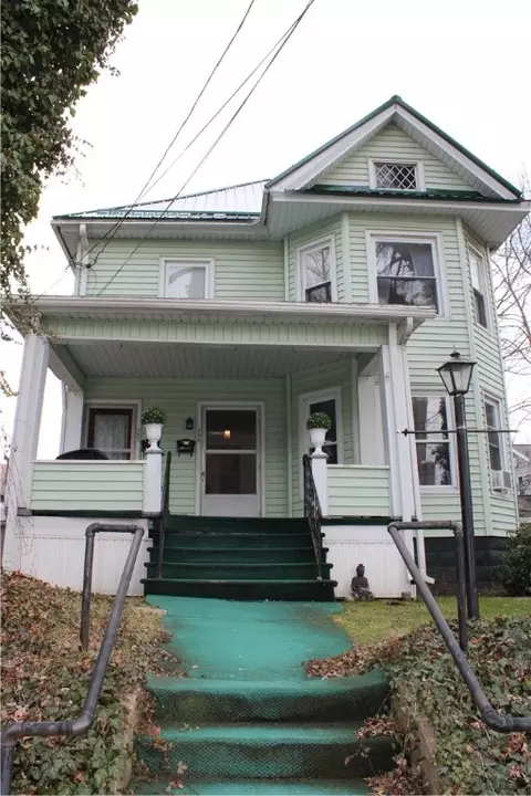 957-959 Liberty St, Meadville, PA 16335