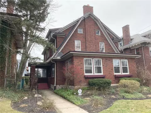 626 Cherry St, Erie, PA 16502
